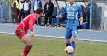 Stire din Sport : Fotbal: FC Farul, înfrângere usturătoare cu CF Brăila