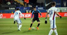 Stire din Sport : FC Viitorul, antrenament pe teren sintetic
