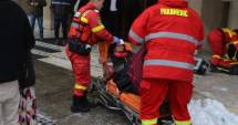 Stire din Eveniment : Clipe de groază, în plină zi. Femeie mutilată de concubin, cu o șurubelniță și un cutter