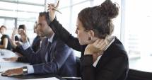 Stire din Social : Salariile femeilor, mult mai mici decât ale bărbaților