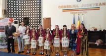 Stire din Cultură-Educație : UDTR dă startul primăverii culturale cu Festivalul Interetnic „Primăvara Comunitară”