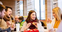 Stire din Sănătate : Alimentele de tip fast-food cresc riscul de a dezvolta boli ale ficatului