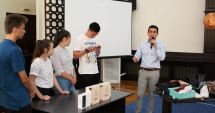 Stire din Cultură-Educație : "Fii tu! Fii Original!". Elevii constănțeni, învățați să se ferească de traficul ilicit de mărfuri
