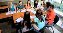 Stire din Cultură-Educație : "Fii vocea mea!", proiect Erasmus la Colegiul "Mihai Eminescu"