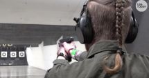 Stire din Actualitate : Finlanda se pregătește de război: Mii de oameni învață să folosească armele