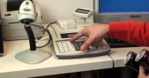 Stire din Economie : Fiscul amână introducerea caselor  de marcat conectate la Internet, pentru 2018