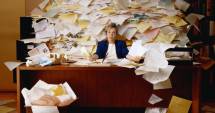 Stire din Economie : Fiscul ne bombardează cu legi, ordonanțe, HG-uri și precizări