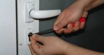 Stire din Eveniment : Hoți din Constanța, prinși în flagrant de polițiști