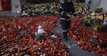 Stire din Eveniment : Președintele Estoniei a depus un buchet de flori la clubul Colectiv