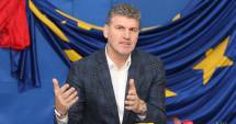 Stire din Politică-Administrație : "Am speranța că promenada din Năvodari va fi finalizată cu succes"