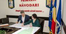 Stire din Politică-Administrație : "Vom aloca 216 loturi de teren pentru tinerii din Năvodari"
