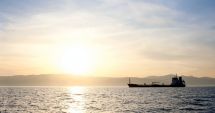 Stire din Eveniment : Flota comercială a României, acum 20 de ani. Autorizația de transport maritim internațional, facultativă?