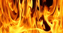 Stire din Eveniment : Tragedie după tragedie. Un bărbat a murit carbonizat la priveghiul soției