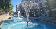 Stire din Social : De la șantier, la atracție urbană! Fântânile arteziene de pe Ștefan cel Mare, pornite