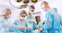 Stire din Social : Șocant! O tumoră gigantică a fost extirpată cu succes la o pacientă de 75 de ani