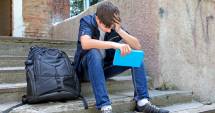 Stire din Cultură-Educație : Trăsnăile Bacului de toamnă. Licee de 0 barat!
