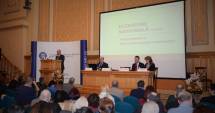 Stire din Cultură-Educație : Profesorii nu dau doi bani pe elevi, mai presus e buzunarul propriu!