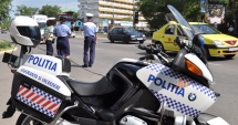 Stire din Eveniment : Agenții de poliție, sătui de atitudinea șefilor: "Ei stau la etajul 2, cu aerul condiționat pornit, și sună: 'Faceți ceva!' Dacă e bine, e meritul lor, dacă e rău, e vina polițistului"