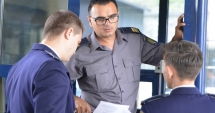 Stire din Eveniment : Polițiștii de frontieră: Suntem conduși de șefi cu "frica de comentarii", cu rezultat: "mi se rupe scaunul"