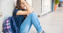Stire din Cultură-Educație : Jale mare la Bacalaureatul de toamnă. Nicio medie de 10!