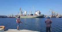 Stire din Economie : Marea are pește, dar cine să-l prindă? Statul nu îi ajută cu nimic pe pescari!