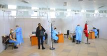 Stire din Social : Asistentele din centrele de vaccinare, neremunerate de două luni! „Am muncit și nu ne-au plătit!”