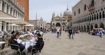 Stire din Actualitate : Italia a introdus obligatoriu certificatul COVID-19 pentru toți angajații