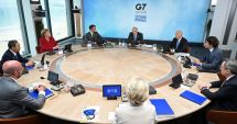 Stire din Actualitate : Reuniune de urgenţă a G7 pe tema Omicron. Doza a treia ar putea fi o soluţie