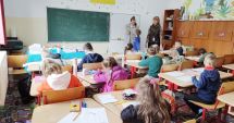 Stire din Cultură-Educație : Prigoniți din propriile școli, profesorii ucraineni au semnat contracte de muncă în România