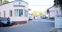 Stire din Social : Cine ne scapă de hârburi? Curse contracronometru pe viaţă şi pe moarte cu ambulanţe vechi şi uzate