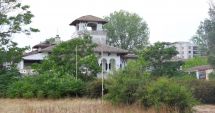 Stire din Politică-Administrație : Cine salvează Castelul Reginei Maria din Mamaia? Primăria face demersuri pentru cumpărarea terenului