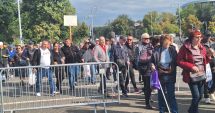 Stire din Social : Nevăzătorii au ieșit în stradă, pentru că nu vor mila nimănui. "Am muncit, iar acum ne-aţi umilit"