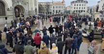 Stire din Eveniment : Constănțenii au transformat Ziua Unirii într-un protest. "Iohannis, lasă-ne!"