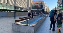 Stire din Social : Fântânile de pe strada Ștefan cel Mare, doar coșuri de gunoi. „Atât s-a putut?”