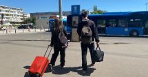 Stire din Social : Valuri, valuri, tinerii dau startul sezonului estival și distracției pe litoral