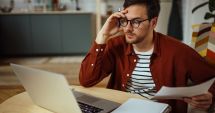 Stire din Cultură-Educație : Banii pentru Programul "Euro 200" se acordă beneficiarilor o singură dată