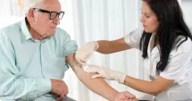 Stire din Sănătate : Analize de sânge care vă pot proteja sănătatea. Ce teste trebuie efectuate anual