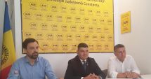 Stire din Politică-Administrație : AUR susține ca Parlamentul României să funcționeze și în perioada vacanței