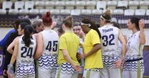 Stire din Sport : Una caldă, alta rece. Baschetbalistele de la CSM Constanţa, victorioase la Târgovişte. Băieţii, înfrângere în faţa campioanei