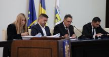 Stire din Politică-Administrație : Ultima şedinţă din actualul mandat. Mihai Lupu, mesaj pentru viitorul preşedinte al CJC, Florin Mitroi