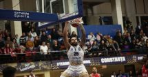 Stire din Sport : Săptămână perfectă pentru Clubul Sportiv Municipal Constanţa. Victorii la baschet şi volei