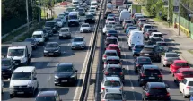 Stire din Cultură-Educație : Bani de navetă dați ilegal? Inspectorii școlari constănțeni, obligați să returneze decontările