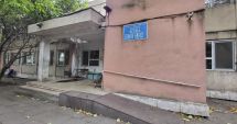 Stire din Social : De la saloane pline, la pereți dărâmați. O fostă secție medicală, abandonată pe Aleea Portului
