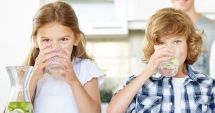 Stire din Sănătate : Deshidratarea poate deveni foarte periculoasă la copii
