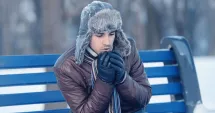 Stire din Sănătate : Frigul, mai mult decât un simplu disconfort. Cum ne afectează corpul și psihicul