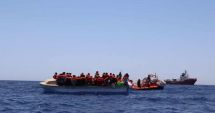 Stire din Eveniment : 79 de persoane, salvate de polițiștii Gărzii de Coastă, într-o misiune în Marea Mediterană
