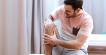 Stire din Sănătate : V-aţi luxat genunchiul? Încercați să vă calmați și nu vă mișcați