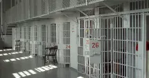 Stire din Eveniment : Înșelătorii din spatele gratiilor. Condamnare definitivă pentru un grup format în Penitenciarul Poarta Albă