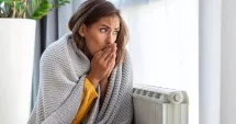 Stire din Social : Constănțeni în frig, în plină iarnă. Conductele vechi de 50 de ani provoacă avarii constante
