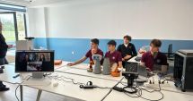 Stire din Cultură-Educație : Revoluționar proiect teatral, cu roboți, realizat de elevii constănțeni ai Liceului Internațional de Informatică
